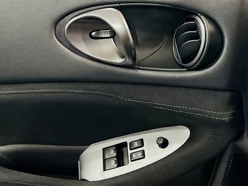 Used 2024 Nissan Z Sport w/ Floor Mat Package RWD image 13