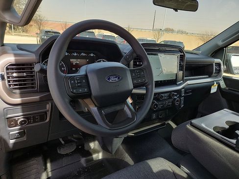 New 2026 Ford F150 XL w/ Equipment Group 103A High image 5