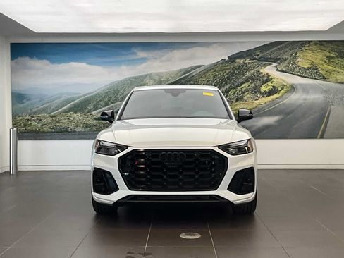 Used 2023 Audi SQ5 Premium Plus w/ Premium Plus Package AWD/4WD image 3