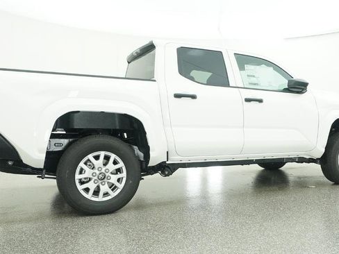 New 2026 Toyota Tacoma SR image 10