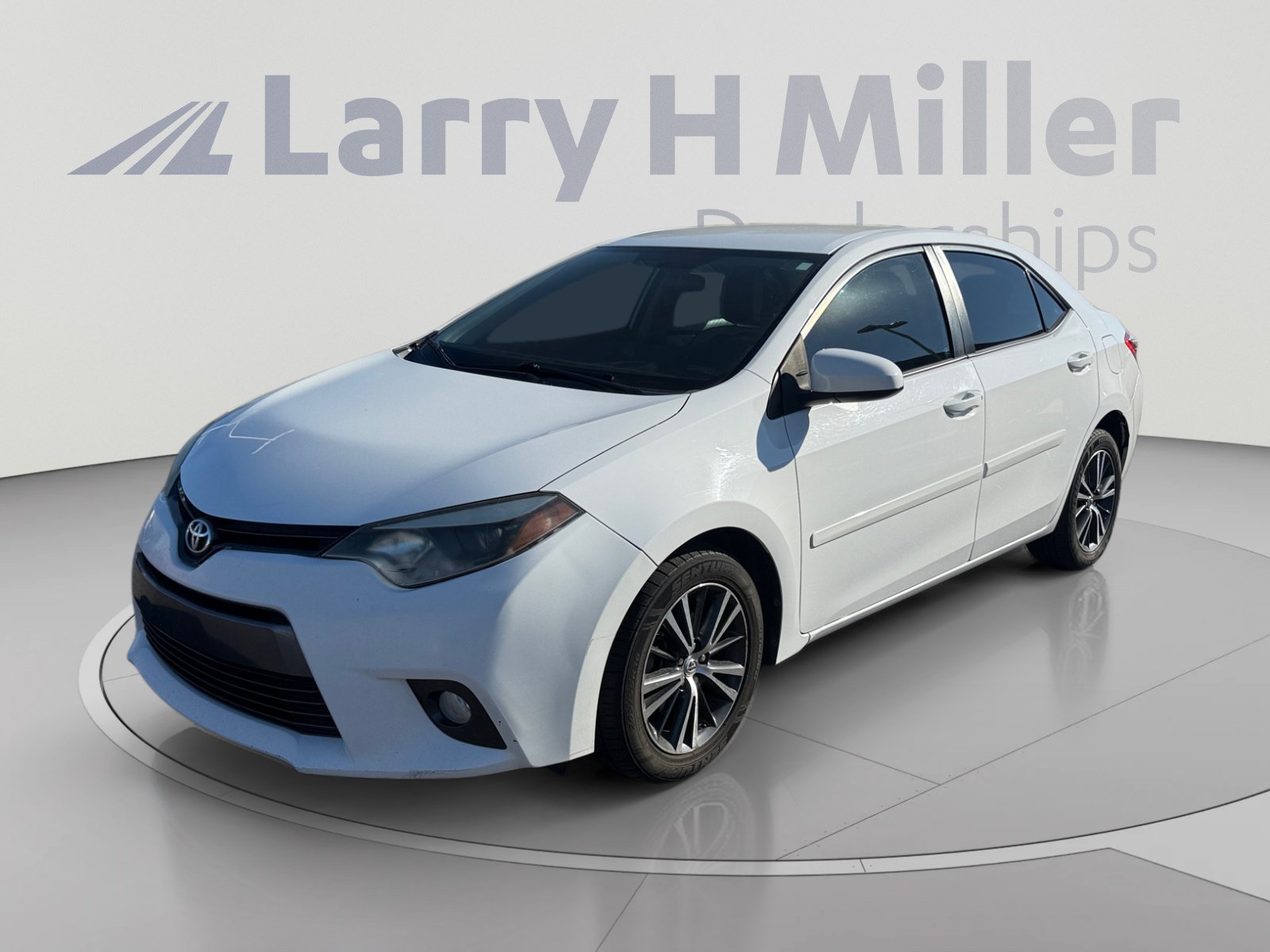 Used 2016 Toyota Corolla L FWD image 1