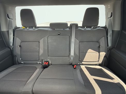 Used 2021 Chevrolet Silverado 1500 LT Trail Boss w/ Bed Protection Package AWD/4WD image 32