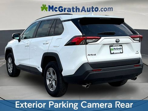 Used 2024 Toyota RAV4 LE AWD/4WD image 5