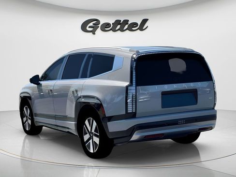 New 2026 Hyundai Ioniq 9 SEL image 5