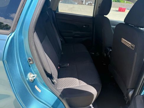 Used 2011 Mitsubishi Outlander Sport SE image 16