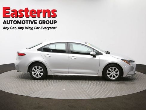Used 2023 Toyota Corolla LE image 45