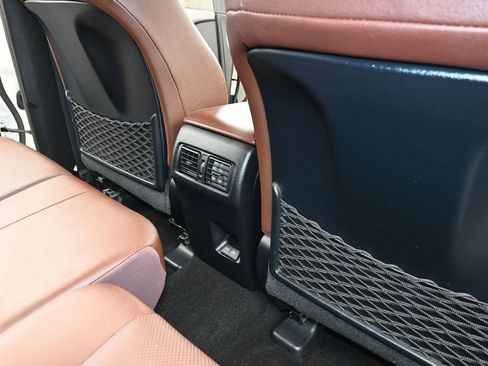 Used 2023 Toyota 4Runner Limited AWD/4WD image 14