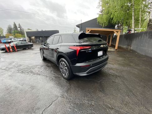 Used 2024 Chevrolet Blazer EV LT AWD/4WD image 4