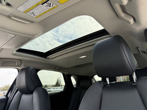 Used 2025 MAZDA CX-30 AWD 2.5 S w/ Preferred Package image 26