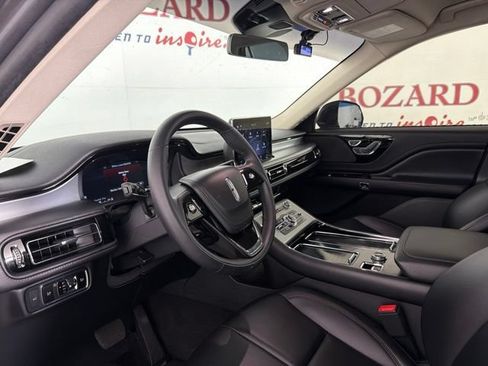 Used 2023 Lincoln Aviator 2WD w/ Class IV Trailer Tow Package image 20