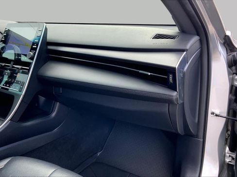 Used 2021 Toyota Avalon Touring FWD image 19