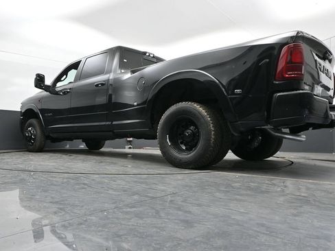 New 2026 RAM 3500 Limited AWD/4WD image 48