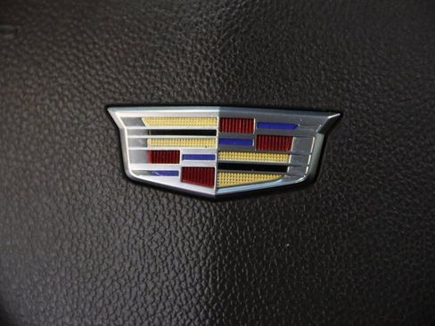 Used 2017 Cadillac XTS Luxury image 37