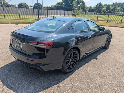 Certified 2022 Maserati Ghibli Modena image 6