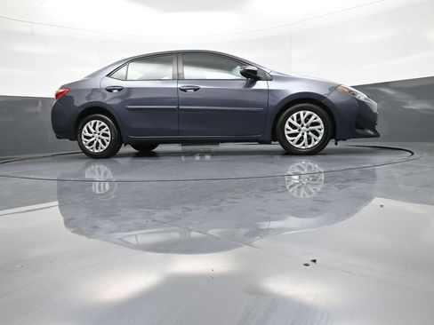 Used 2018 Toyota Corolla LE w/ Body Protection Package FWD image 27