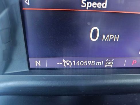 Used 2021 Chevrolet Silverado 2500 LT w/ Fleet Comfort Package image 16