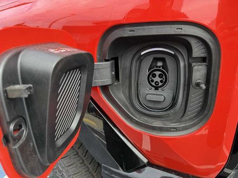 New 2026 GMC Hummer EV 2X image 31