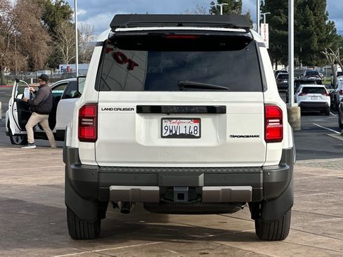 Used 2026 Toyota Land Cruiser w/ Premium Package image 5