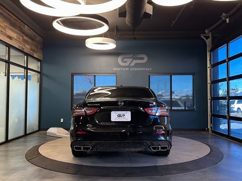 Used 2020 Nissan Maxima 3.5 SV w/ Floor Mat Group image 4