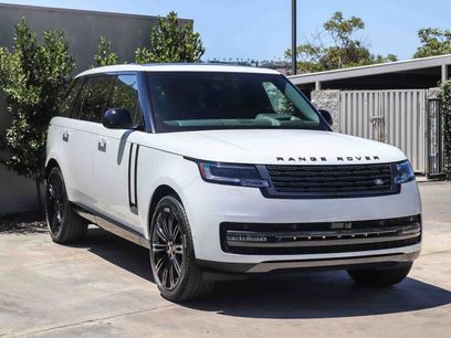 New 2026 Land Rover Range Rover Long Wheelbase SE