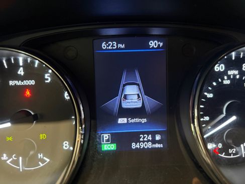 Used 2020 Nissan Rogue SL FWD image 34