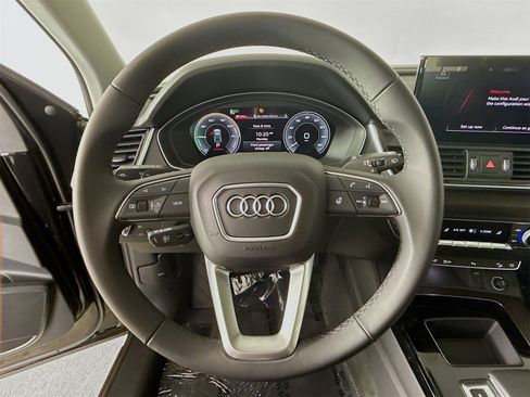 New 2024 Audi Q5 e Premium image 11