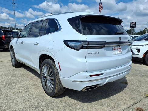 New 2026 Buick Enclave Avenir w/ Super Cruise Package image 5