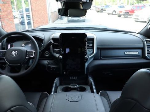 Used 2025 RAM 3500 Laramie AWD/4WD image 52