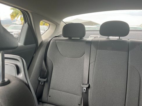Used 2025 Kia K4 FWD image 38