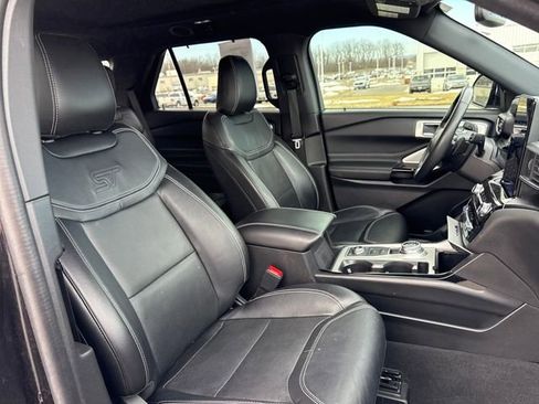 Used 2023 Ford Explorer ST w/ Equipment Group 401A image 13