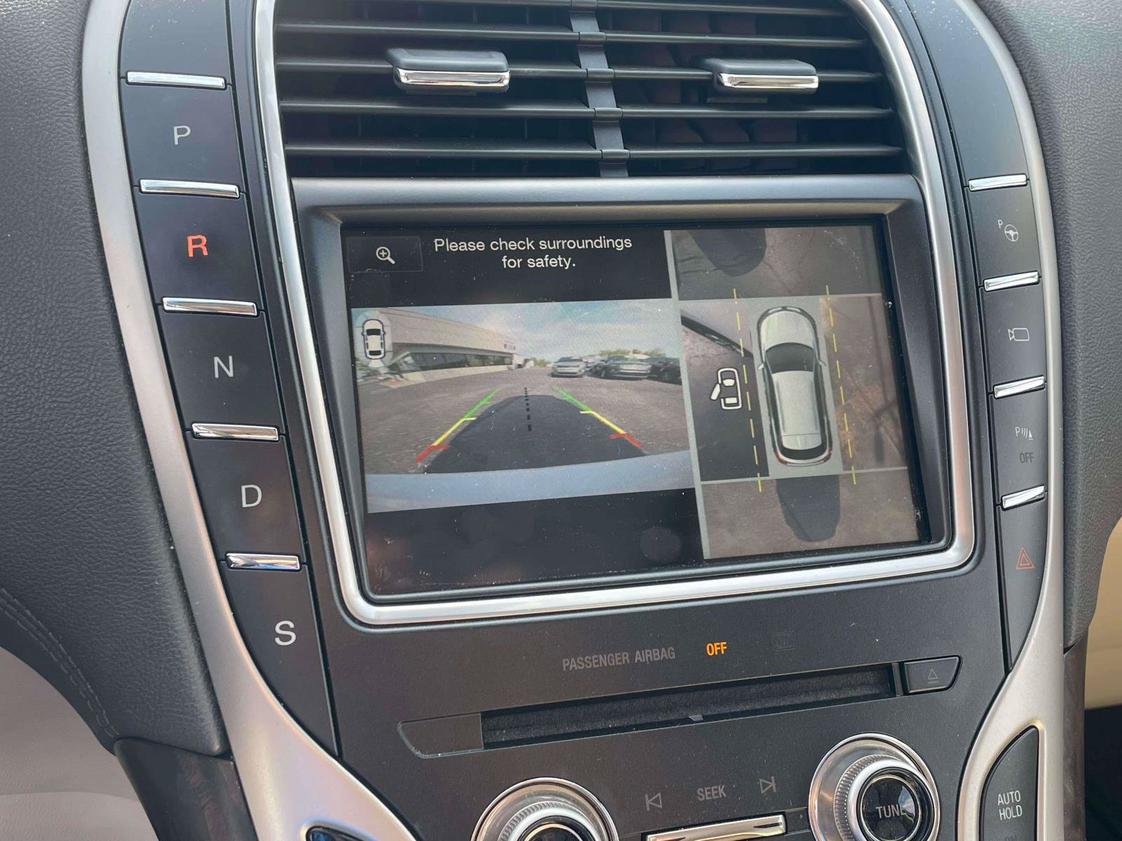 Used 2016 Lincoln MKX Reserve w/ Technology Package AWD/4WD image 18