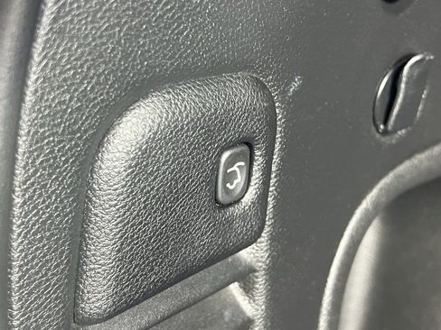 Certified 2021 Jeep Grand Cherokee Laredo X image 27