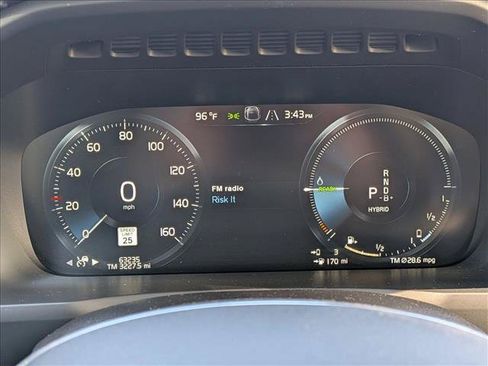 Used 2020 Volvo XC90 T8 Momentum AWD/4WD image 11