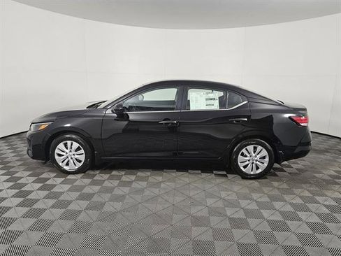 New 2025 Nissan Sentra S image 8