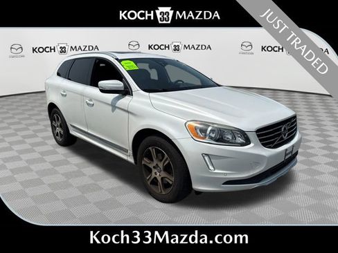 Used 2015 Volvo XC60 T6 w/ Proximity Package AWD/4WD image 1