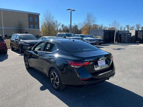 Used 2024 Nissan Sentra SV image 15