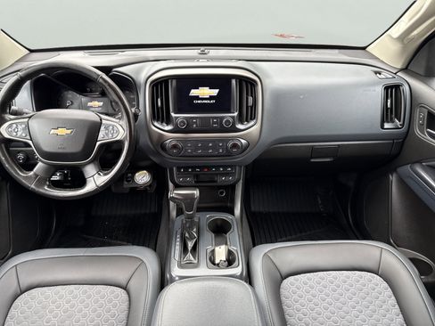 Used 2021 Chevrolet Colorado Z71 w/ Safety Package image 11