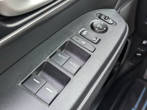 Used 2020 Honda CR-V Touring image 26