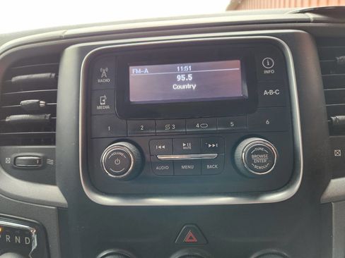 Used 2016 RAM 1500 Express AWD/4WD image 16