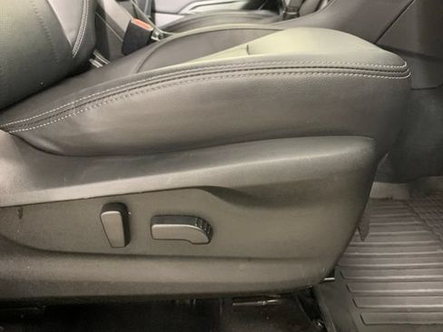 Used 2023 Subaru Forester Touring w/ Popular Package #2 AWD/4WD image 23