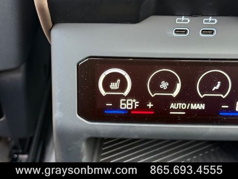Used 2026 BMW 540i xDrive w/ Executive Package AWD/4WD image 21