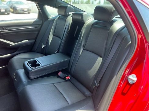 Used 2022 Honda Accord Sport image 15