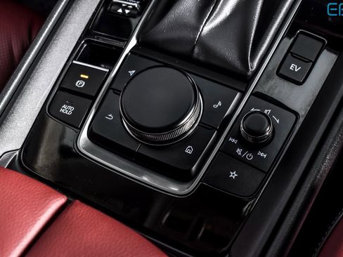 Used 2025 MAZDA CX-50 AWD 2.5 Hybrid w/ Premium Pkg image 29