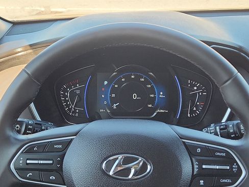 Used 2020 Hyundai Santa Fe SEL w/ Convenience Package AWD/4WD image 14