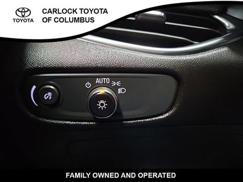 Used 2024 Chevrolet Malibu LT FWD image 24