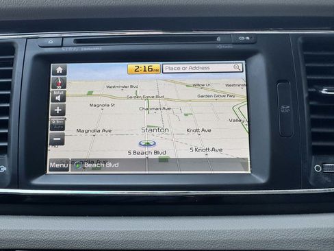 Used 2017 Kia Sedona SX Limited FWD image 54