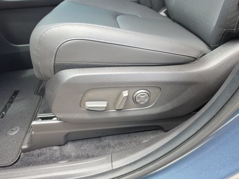 New 2026 Kia Carnival SX Prestige FWD image 21