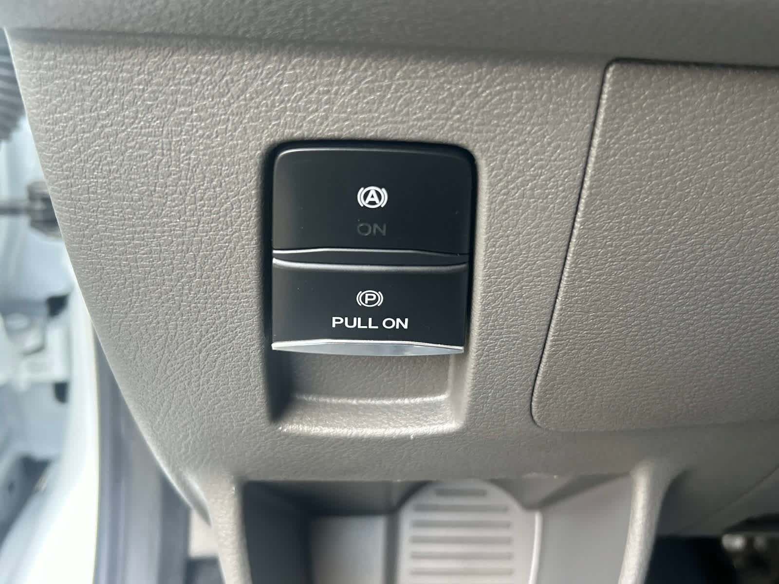 Used 2023 Ford Transit 350 XLT RWD image 26