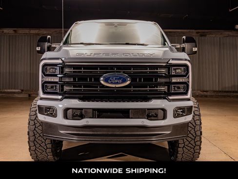 Used 2026 Ford F250 Platinum image 4