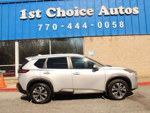 Used 2022 Nissan Rogue SV w/ SV Premium Package FWD image 8